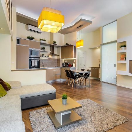 Spacious & Stylish Apartment In Downtown Budapeszt Zewnętrze zdjęcie